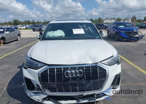 2021 Audi Q3 Premium 45 Tfsi S Line Quattro Tiptronic z USA, uszkodzony, nr VIN WA1DECF37M1022979